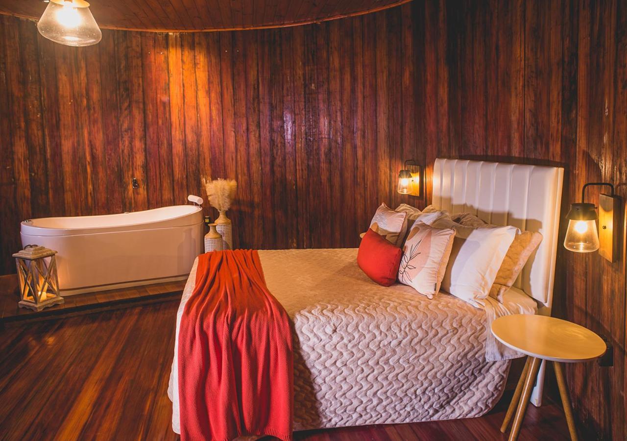 Pipas Do Vale - Vale Dos Vinhedos Hotel เบงโต กองซัลเวส ภายนอก รูปภาพ