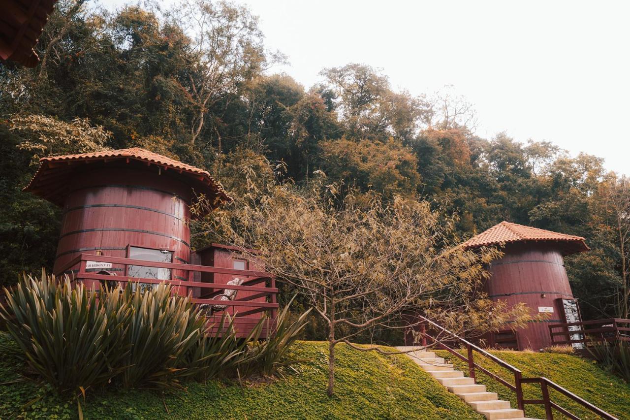 Pipas Do Vale - Vale Dos Vinhedos Hotel เบงโต กองซัลเวส ภายนอก รูปภาพ